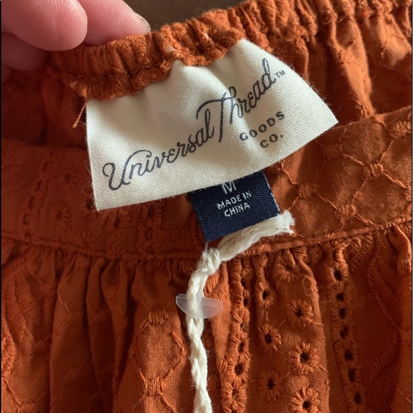 Women’s Medium shirt - Picture 7 of 7